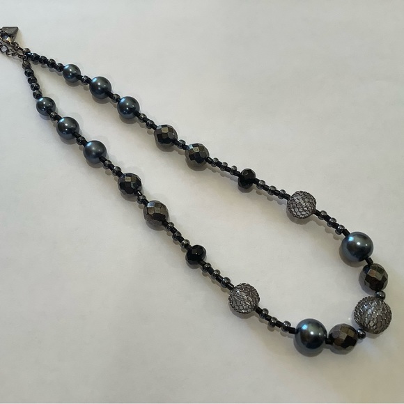 Cookie Lee Single Strand Beaded Necklace - Picture 3 of 9